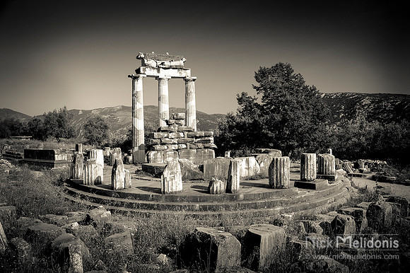 Temple of Athena Pronia, Delphi