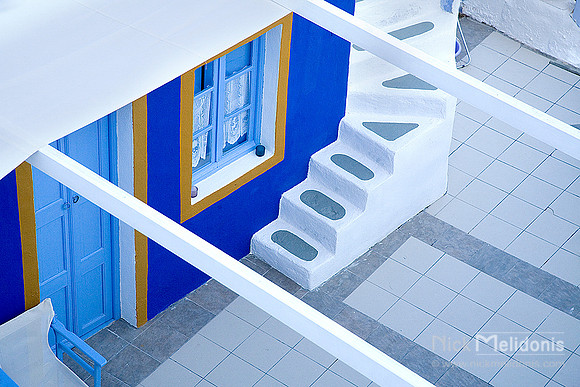 'Blue House' santorini