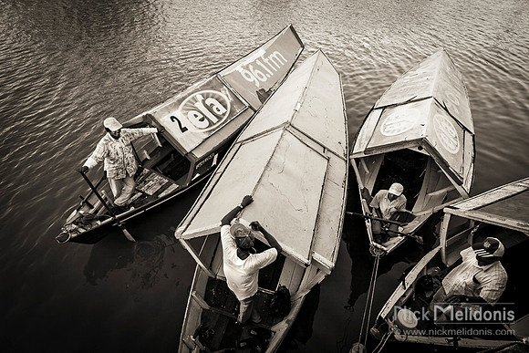 Kuching Boatmen